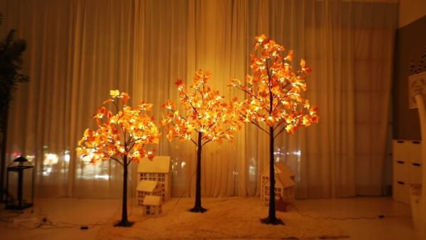 Cross-border sales of LED simulation maple tree lights usb festive atmosphere decorative lights indoor and outdoor decoration landscape